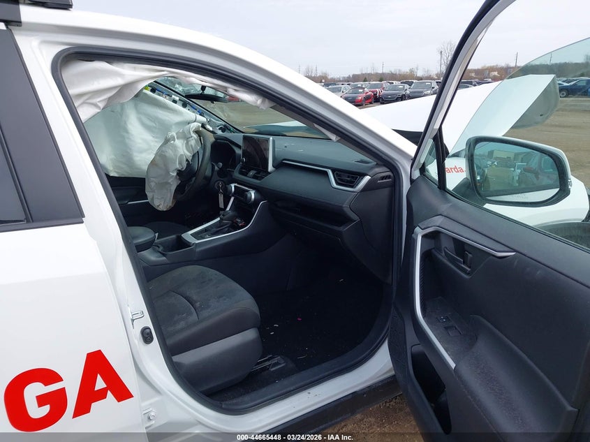 2T3G1RFV2RW460403 2024 Toyota Rav4 Le auction photo 1