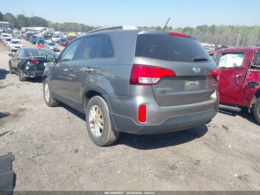 2015 KIA SORENTO auction photo 3