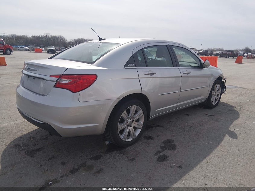 2012 Chrysler 200 Lx