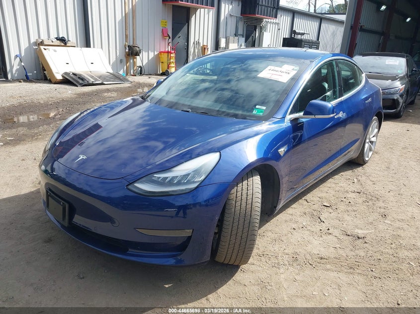 2018 Tesla Model 3 Long Range/Mid Range