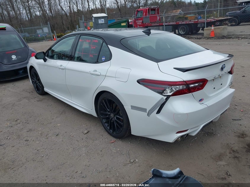 2022 Toyota Camry Xse Hybrid