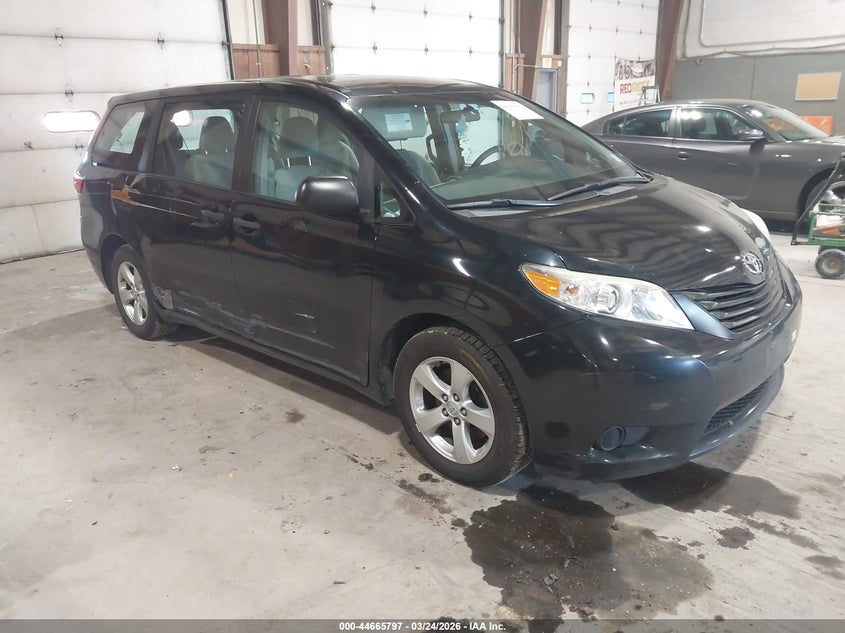 2016 Toyota Sienna L 7 Passenger