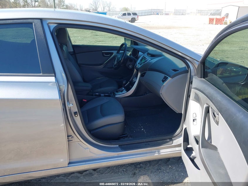 2012 Hyundai Elantra Limited (Ulsan Plant)