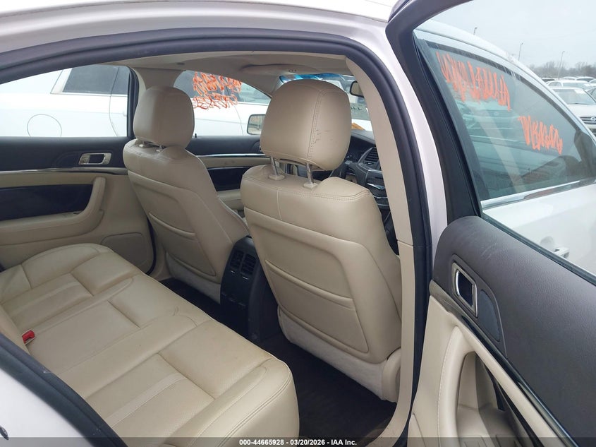 2014 LINCOLN MKS auction photo 8