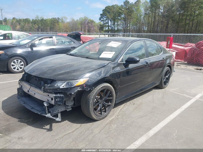 2020 Toyota Camry Le