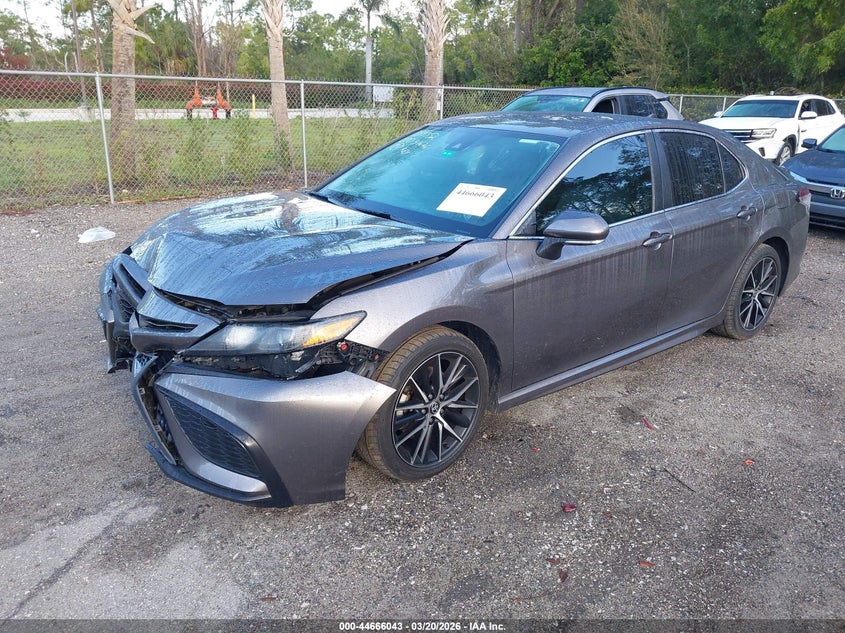 2023 Toyota Camry Se