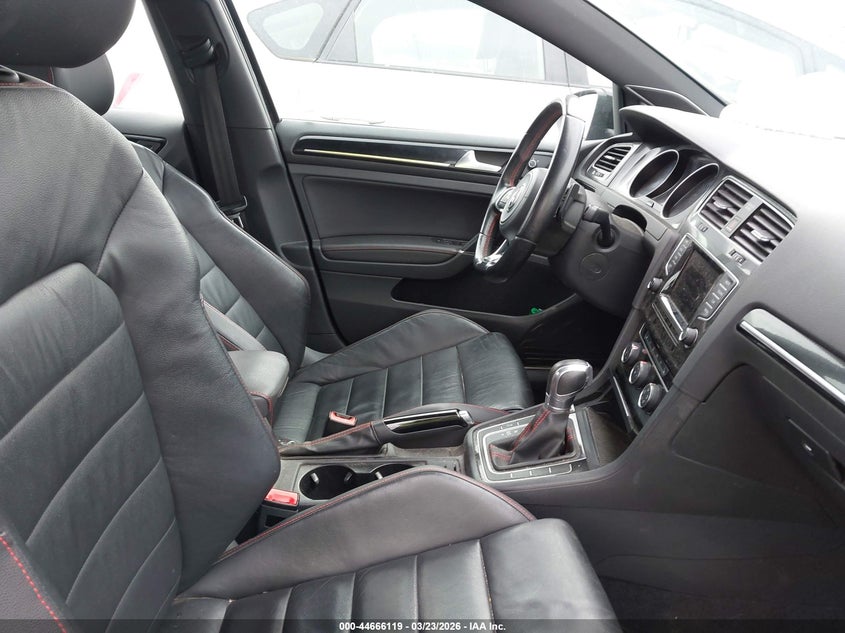 2015 Volkswagen Golf Gti 2.0T Se 4-Door