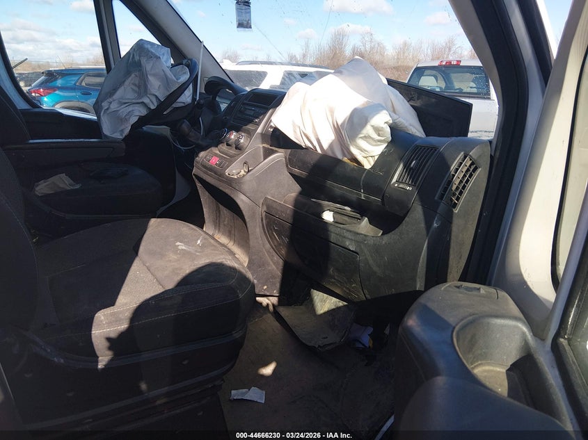 Vin: 3c6trvag4he529473, lot: 45163340, ram promaster 1500 low roof 136 wb 2017 img_1
