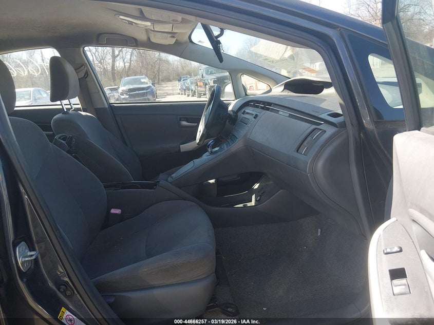 2011 Toyota Prius Two