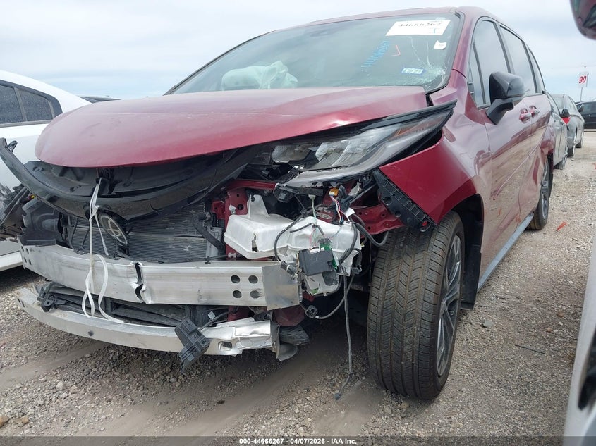 Vin: 5tdxrkec7ts298924, lot: 45163377, toyota sienna xse 20262
