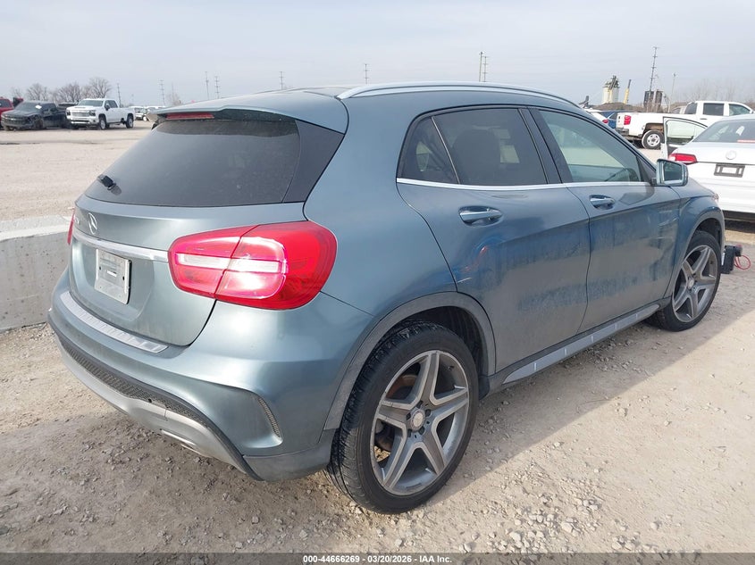 2015 Mercedes-Benz Gla 250