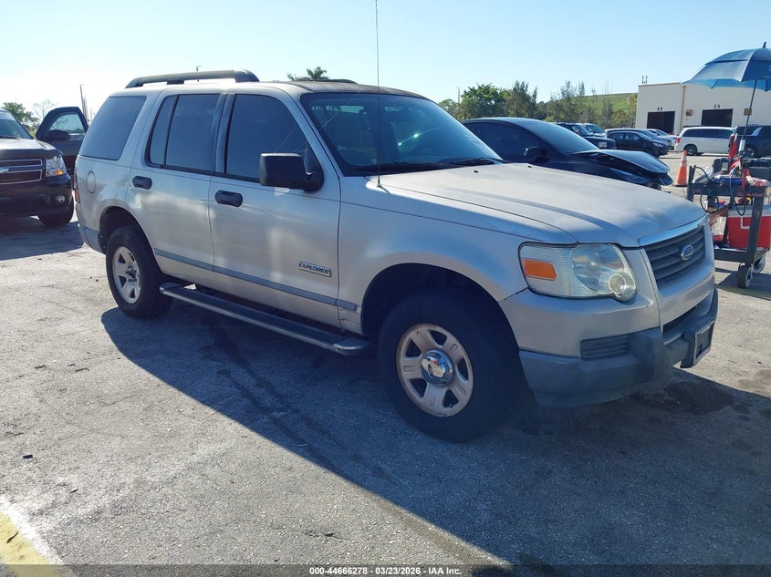 2006 Ford Explorer Xls