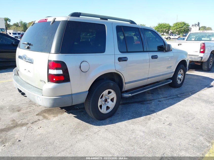 2006 Ford Explorer Xls
