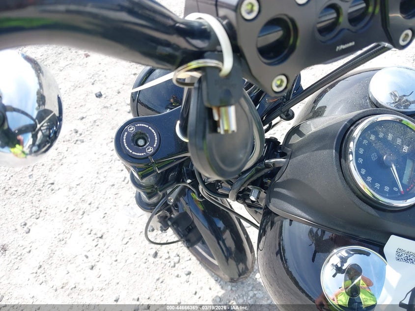 2017 Harley-Davidson Fxdb Dyna Street Bob VIN: 1HD1GXM17HC311185 Lot: 44666369