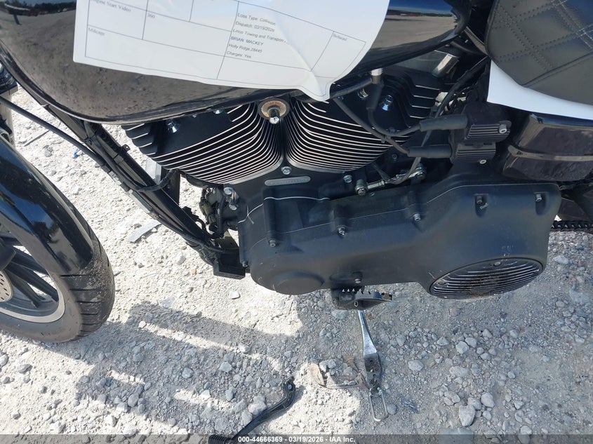 2017 Harley-Davidson Fxdb Dyna Street Bob VIN: 1HD1GXM17HC311185 Lot: 44666369