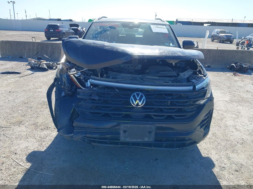 2025 Volkswagen Atlas Cross Sport 2.0T Sel R-Line Black VIN: 1V2AE2CA8SC221416 Lot: 44666444