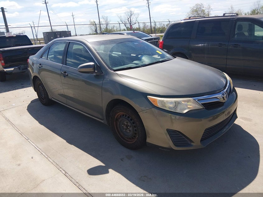 2012 Toyota Camry Le