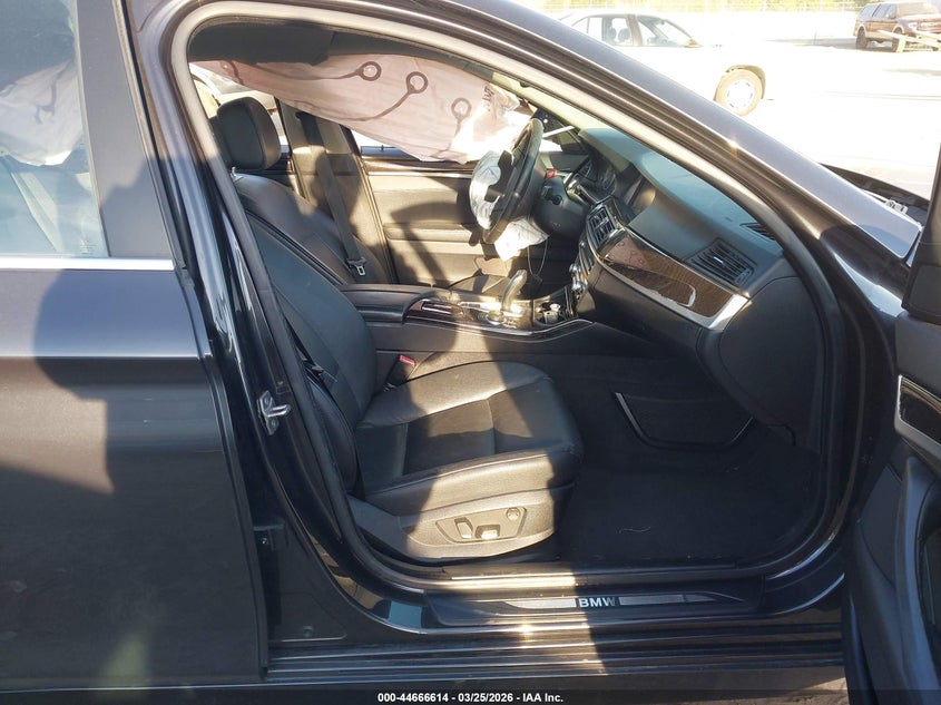 2012 BMW 528I xDrive