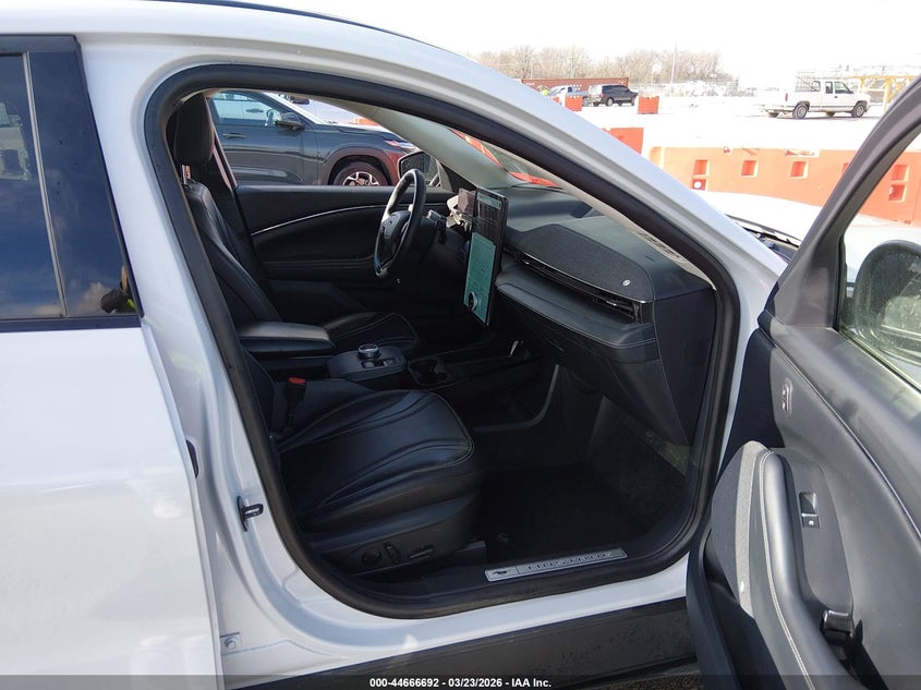 2021 Ford Mustang Mach-E Premium