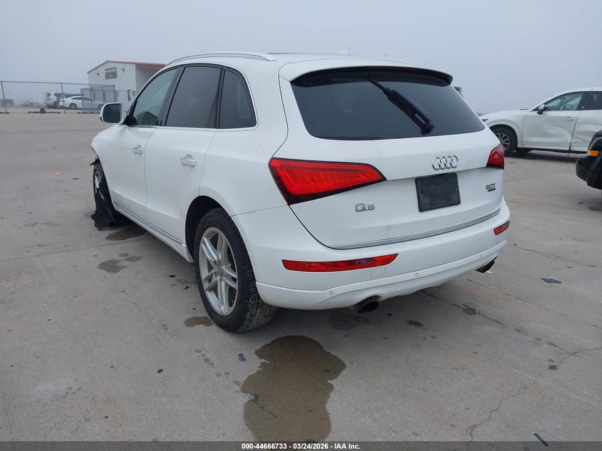 Vin: wa1c2afp1ha078840, lot: 45163842, audi q5 2.0t premium 20173