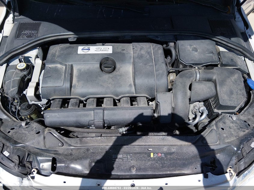 2013 Volvo S80 3.2 Premier Plus VIN: YV1952AS1D1167708 Lot: 44666753