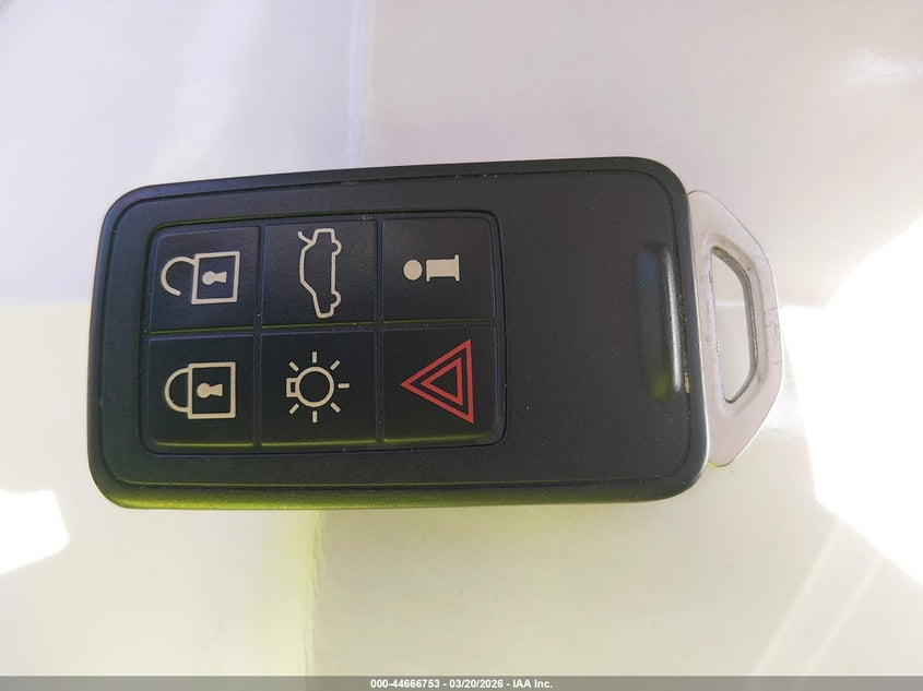 2013 Volvo S80 3.2 Premier Plus VIN: YV1952AS1D1167708 Lot: 44666753