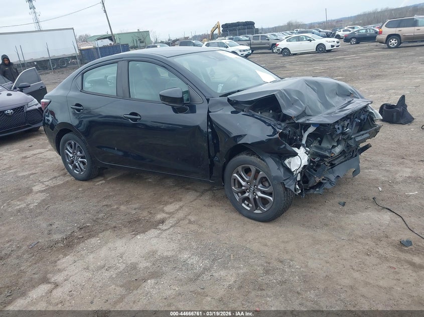 2019 Toyota Yaris Le