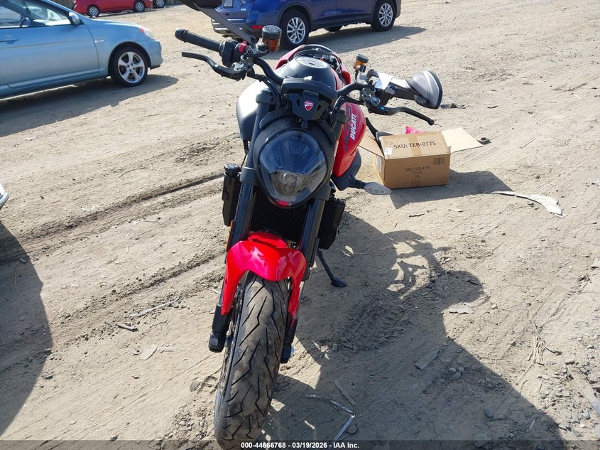 2025 DUCATI MONSTER auction photo 5