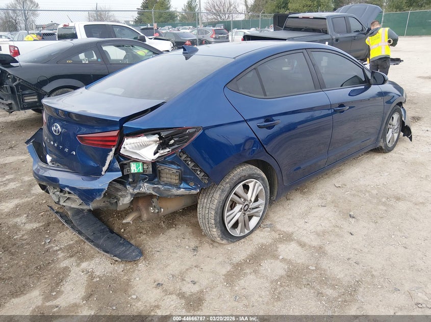 2020 HYUNDAI ELANTRA — zdjęcie 4