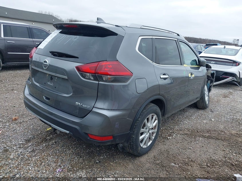 2018 Nissan Rogue Sv