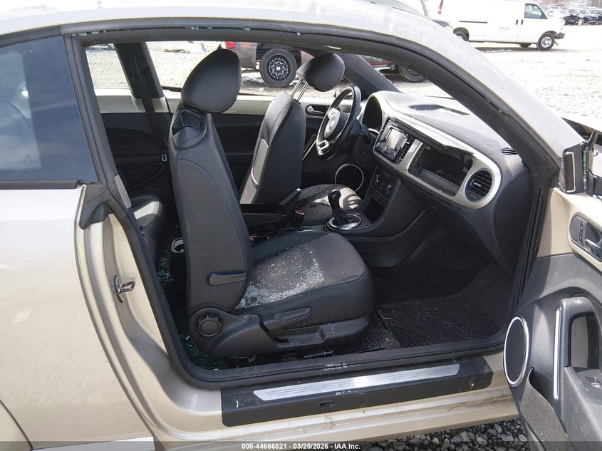 2012 Volkswagen Beetle 2.5L