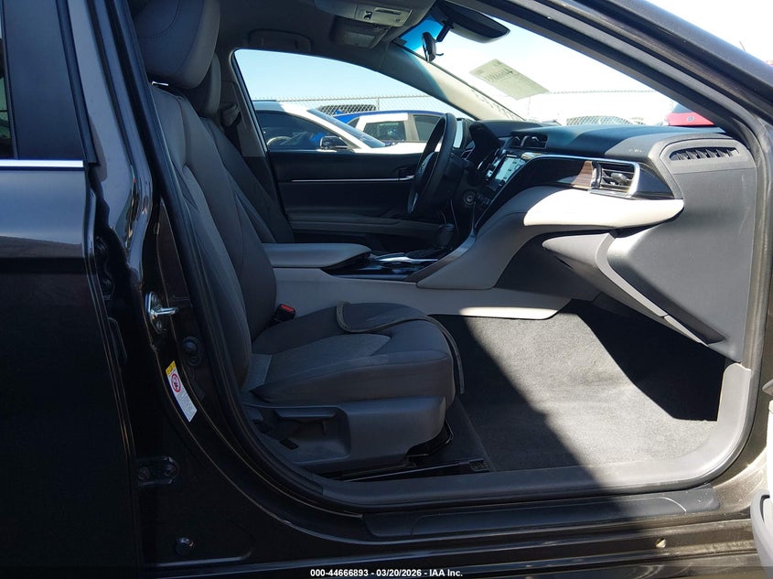 2018 Toyota Camry Le