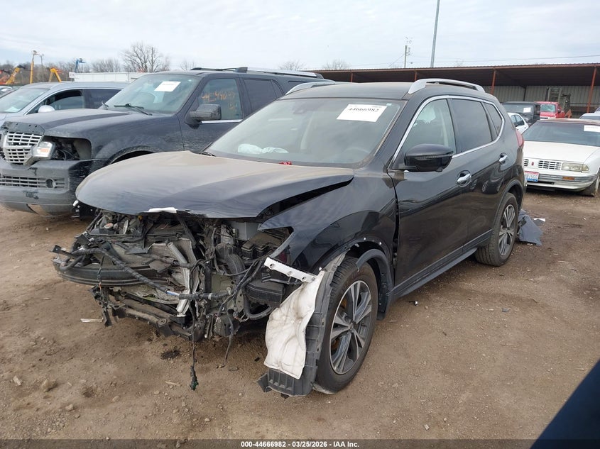 2019 Nissan Rogue Sv