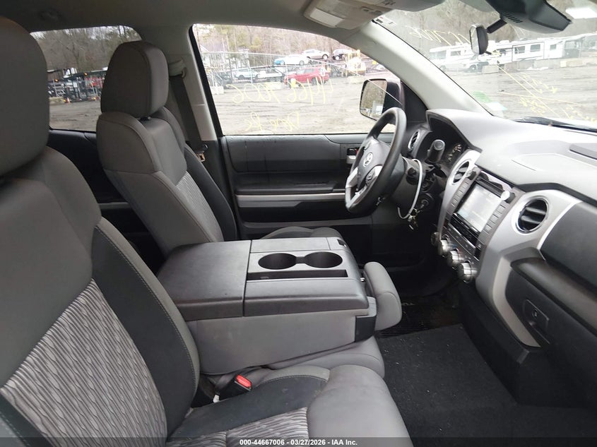 2018 Toyota Tundra Sr5 5.7L V8