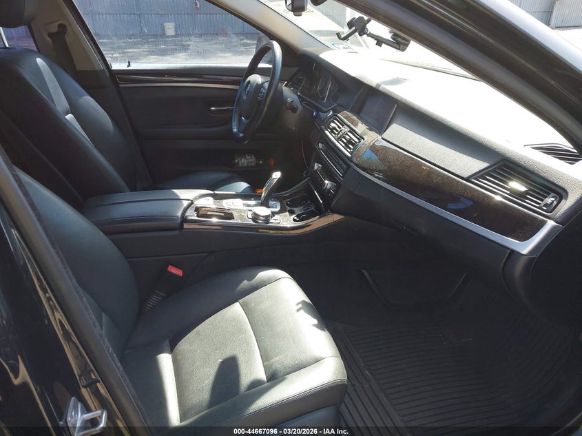 2015 BMW 528I xDrive