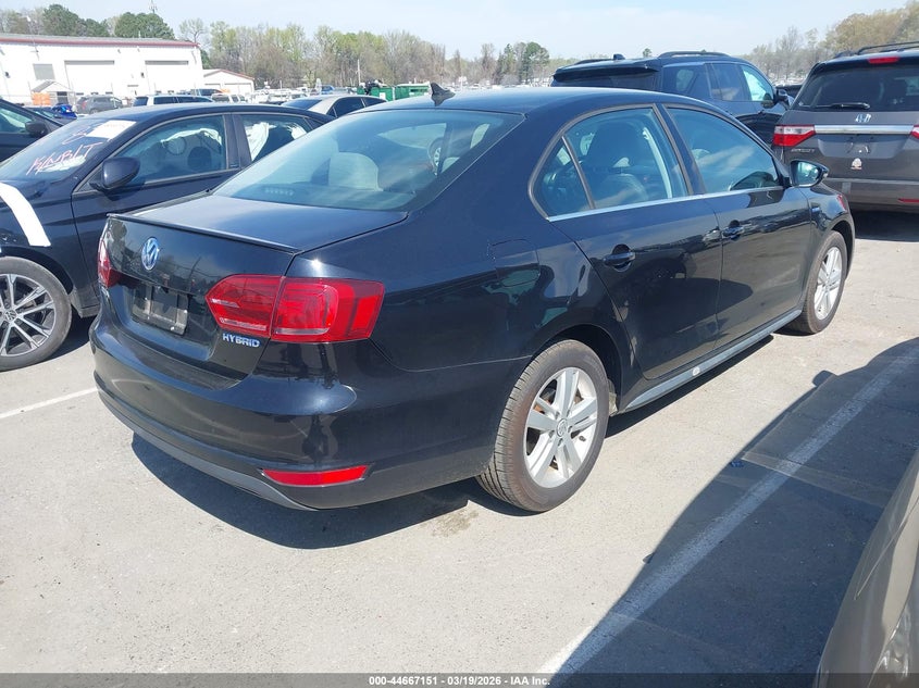 2013 Volkswagen Jetta Hybrid Sel