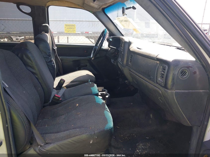 2001 Chevrolet Silverado 1500Hd Ls