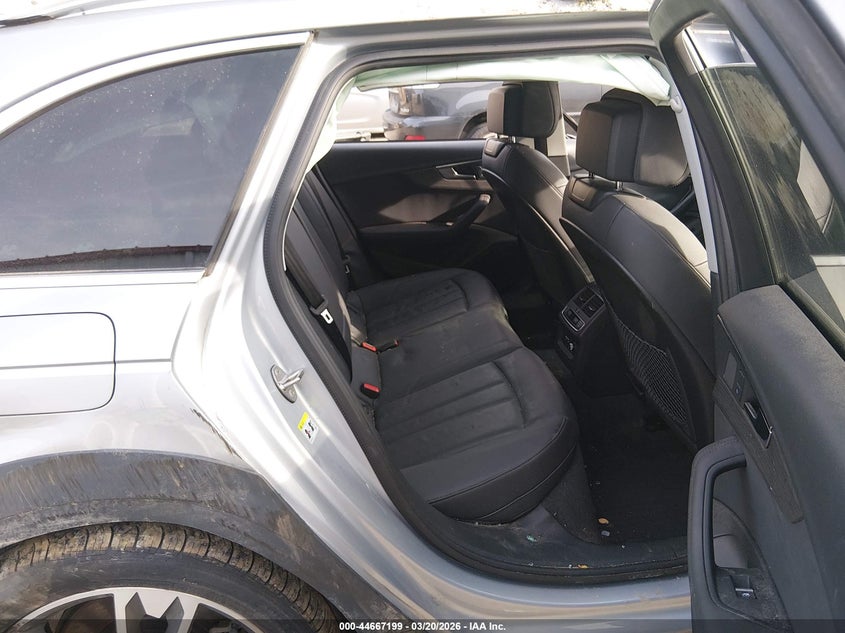 2019 Audi A4 Allroad 45 Premium VIN: WA18NAF46KA103743 Lot: 44667199