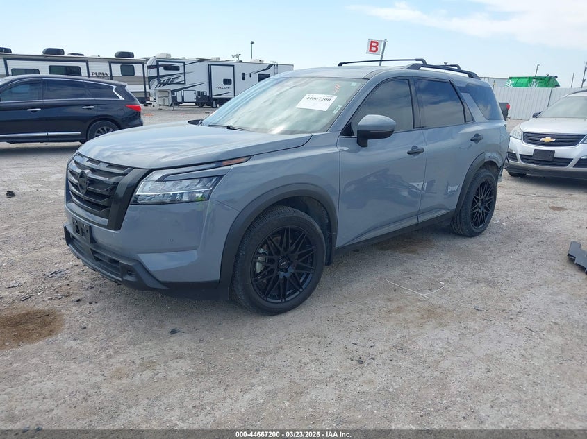 2024 Nissan Pathfinder Platinum Fwd