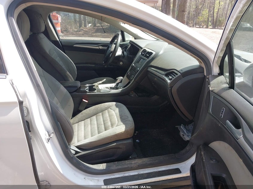 2015 Ford Fusion S