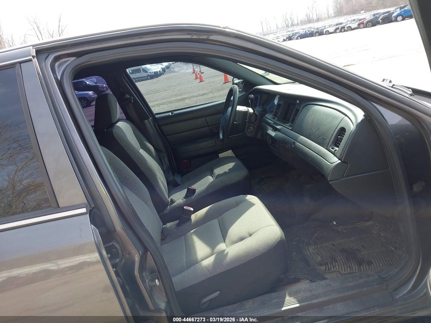 2009 Ford Crown Victoria Police/Police Interceptor