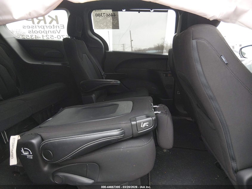 2022 Chrysler Pacifica Touring