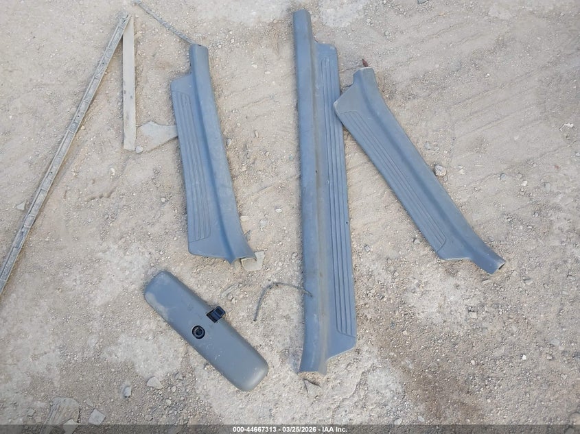 1999 Toyota Land Cruiser VIN: JT3HT05J3X0052250 Lot: 44667313