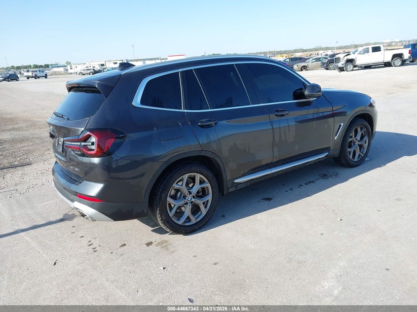 2023 BMW X3 xDrive30I