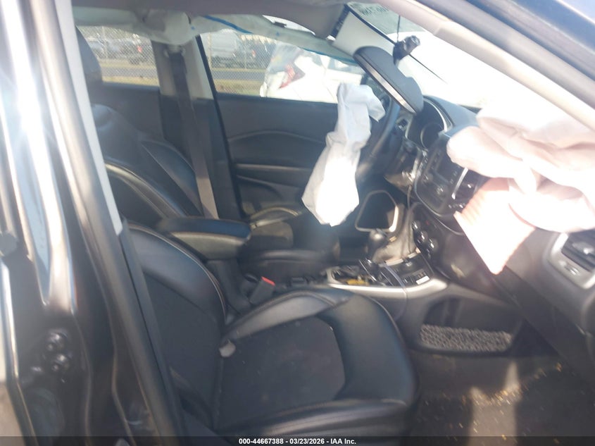 2018 Jeep Compass Latitude 4X4