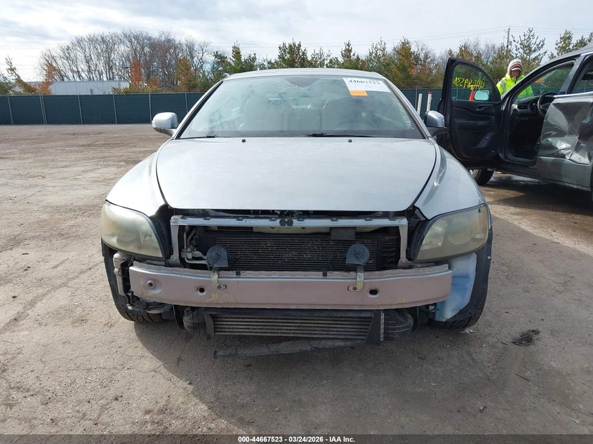 2010 Volvo C70 T5 VIN: YV1672MC0AJ091895 Lot: 44667523