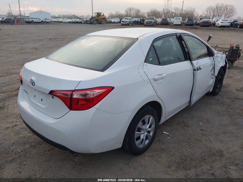 2018 TOYOTA COROLLA auction photo 4