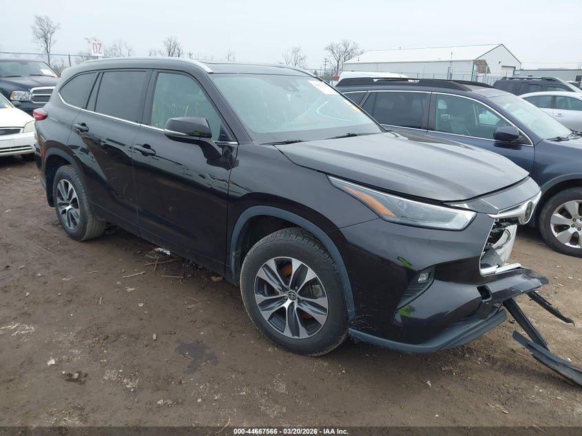 2022 Toyota Highlander Xle