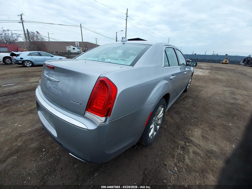 2015 Chrysler 300 Limited