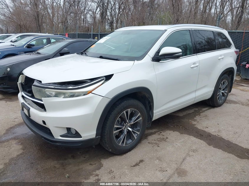 2016 Toyota Highlander Xle V6